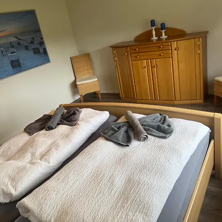 Semesterbostad Ahlers *